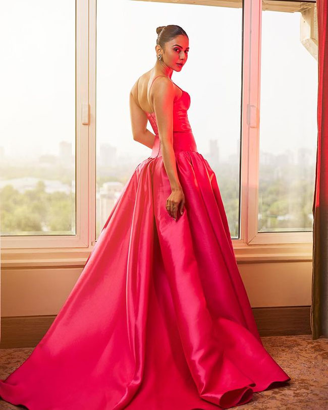 Funky Poses Of Rakul Preet Singh In Colorful Outfit